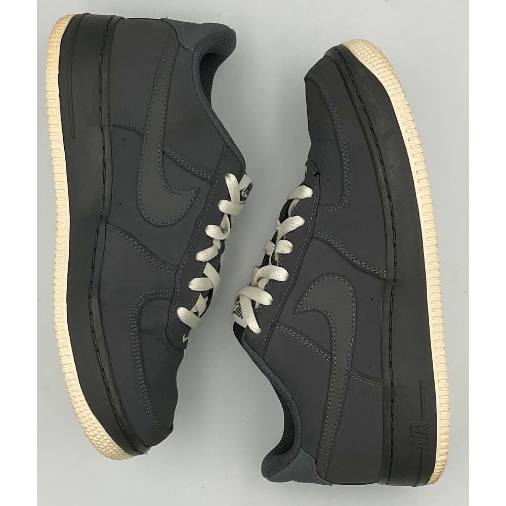 Air Force 1 'Dark Grey' 596728-030 Size 6.5 #227 - Picture 3 of 8